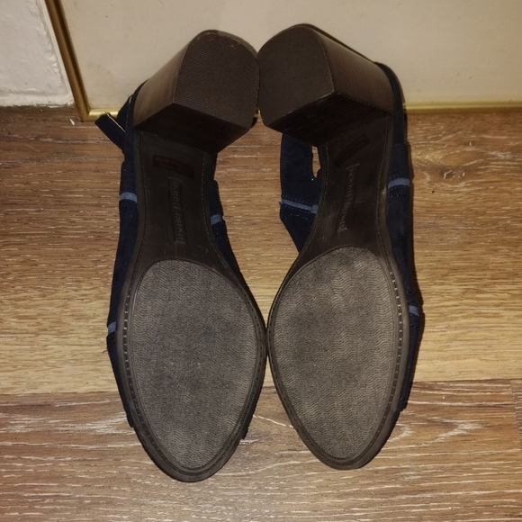 Tommy Hilfiger Blue Slingback Heels Asymmetrical Design - Picture 3 of 7